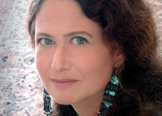 headshot of jane hirshfield